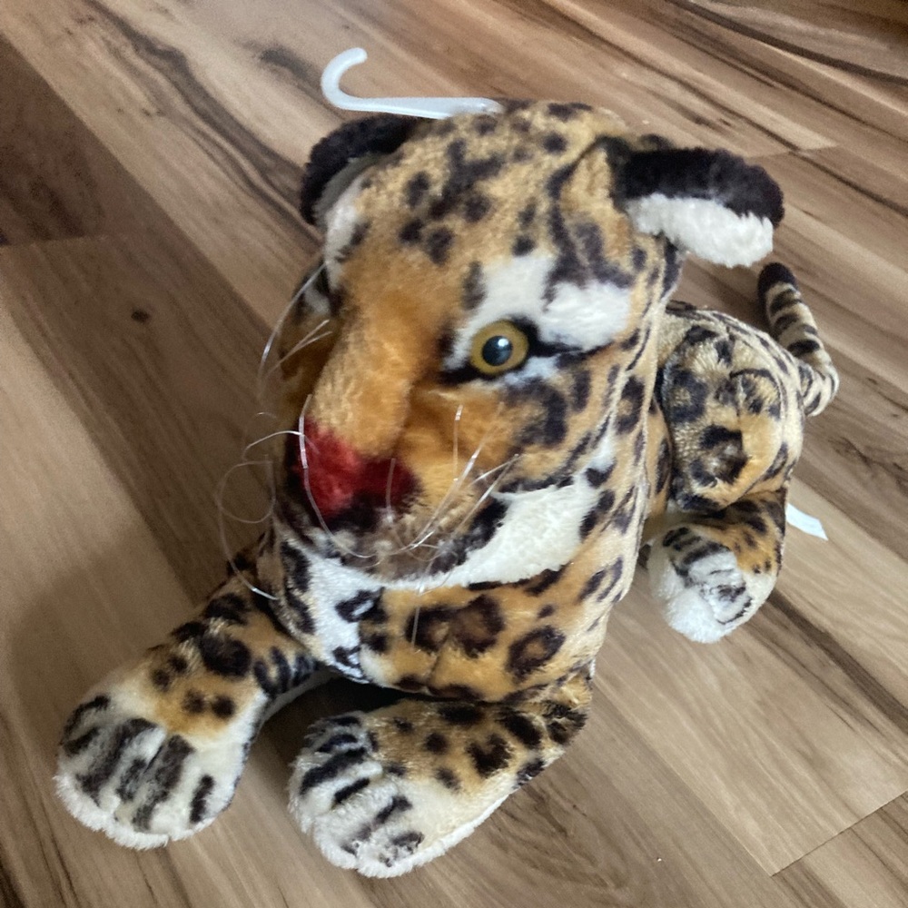 Novelty Inc Leopard Plush Vintage Realistic Leopard! Laying